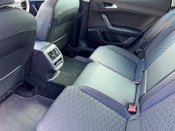 SEAT Leon 1.0 TSI EVO FR 5dr