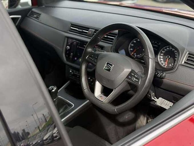 SEAT Arona 1.0 TSI 110 FR Red Edition 5dr