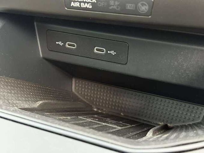 SEAT Arona 1.0 TSI 110 FR Red Edition 5dr