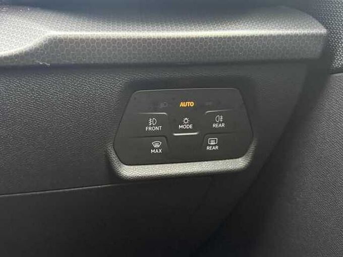 SEAT Leon 1.0 TSI EVO SE Dynamic 5dr