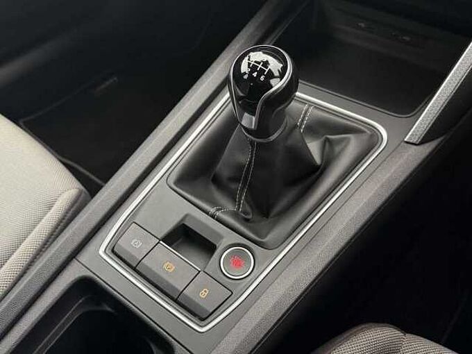 SEAT Leon 1.0 TSI EVO SE Dynamic 5dr